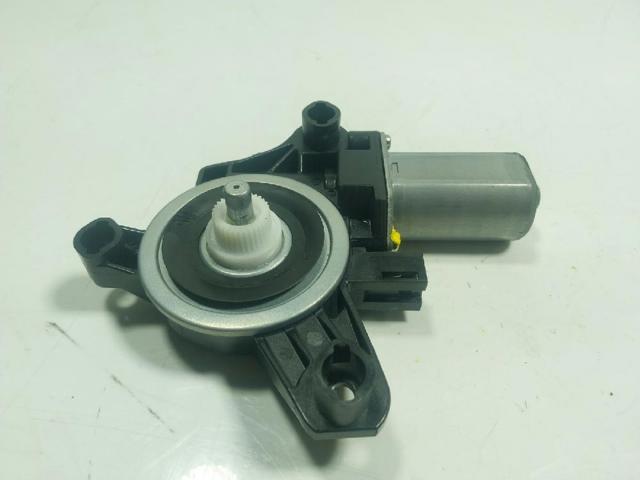 A0009060808 Mercedes