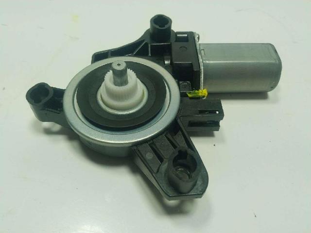 A0009060808 Mercedes