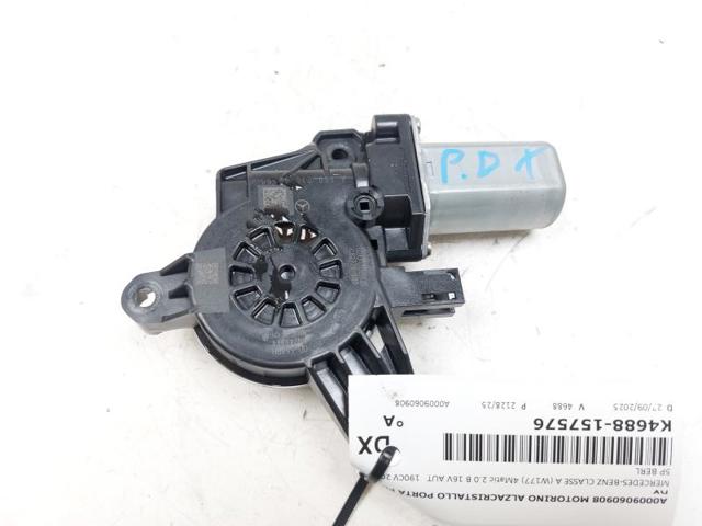 A0009060908 Mercedes