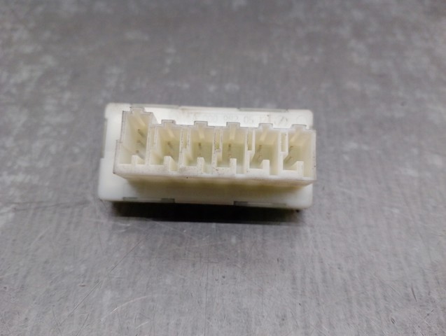 A0009820512 Mercedes