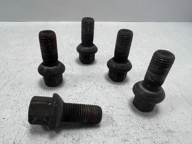 A0009904907 Mercedes