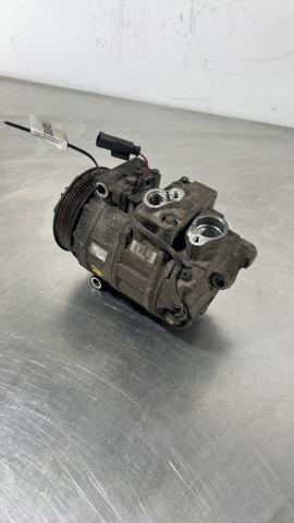 Compressor de aparelho de ar condicionado A0012300811 MERCEDES