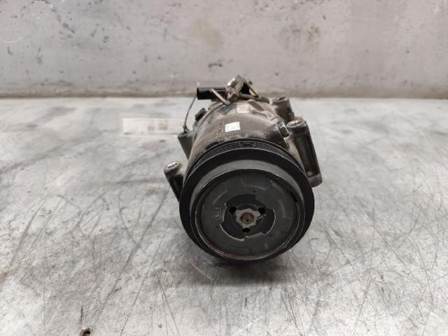 Compressor de aparelho de ar condicionado A0012303511 MERCEDES