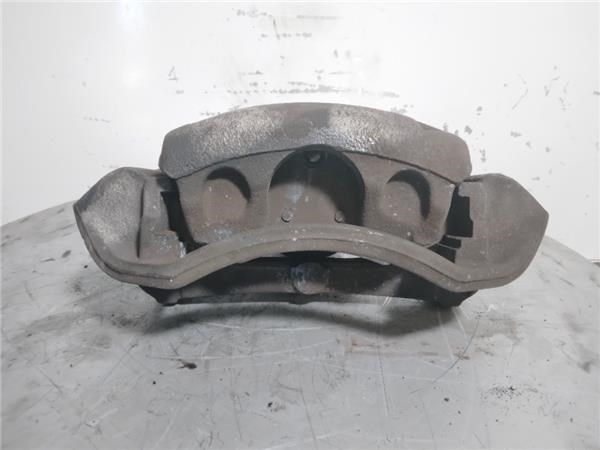 Suporte do freio dianteiro direito A0014206283 MERCEDES