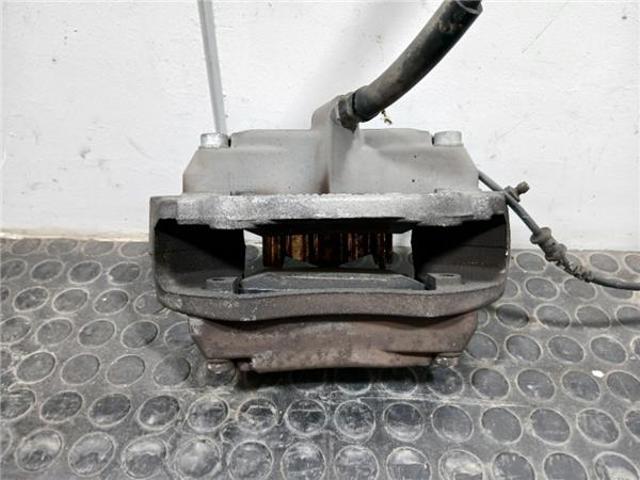 Suporte do freio dianteiro esquerdo A0024202183 MERCEDES