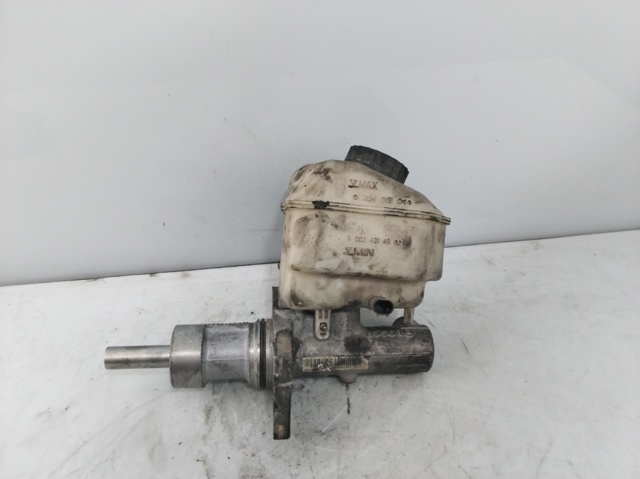 Tanque de cilindro mestre do freio (de fluido de freio) A0024314902 VAG