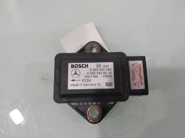 Sensor de aceleração transversal (ESP) A0025426618 MERCEDES
