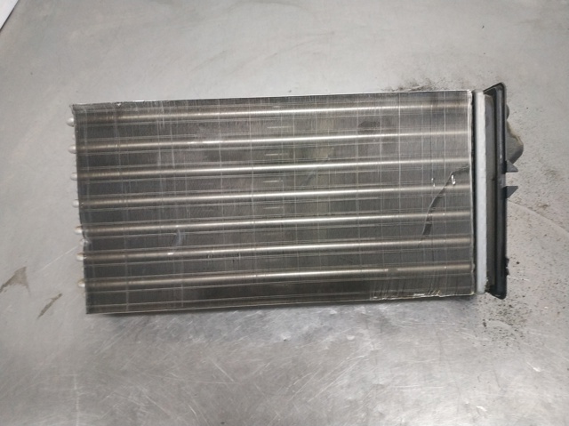 Radiador de forno (de aquecedor) A0028358901 MERCEDES
