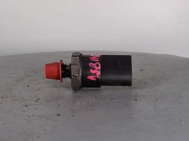 Sensor de pressão de combustível A0041537528 MERCEDES