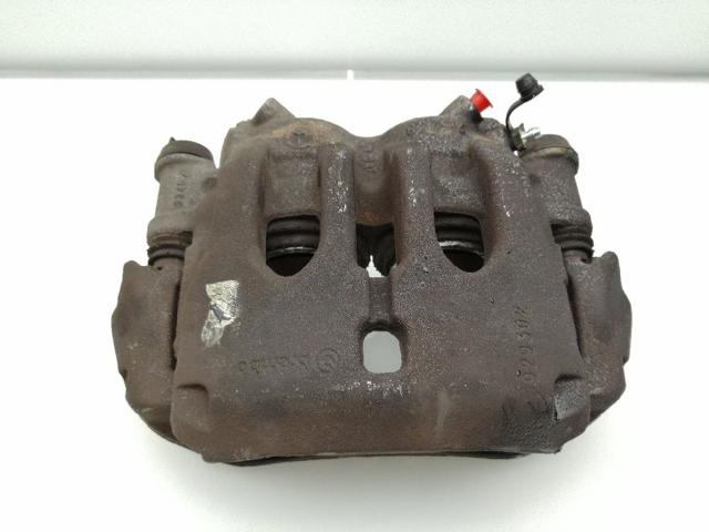 Suporte do freio dianteiro direito A0044205883 MERCEDES