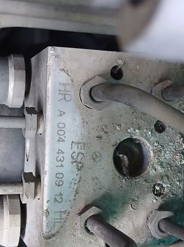 A0044310912 Mercedes