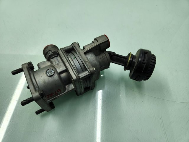 Válvula do freio de pie (TRUCK) A0044314405 MERCEDES