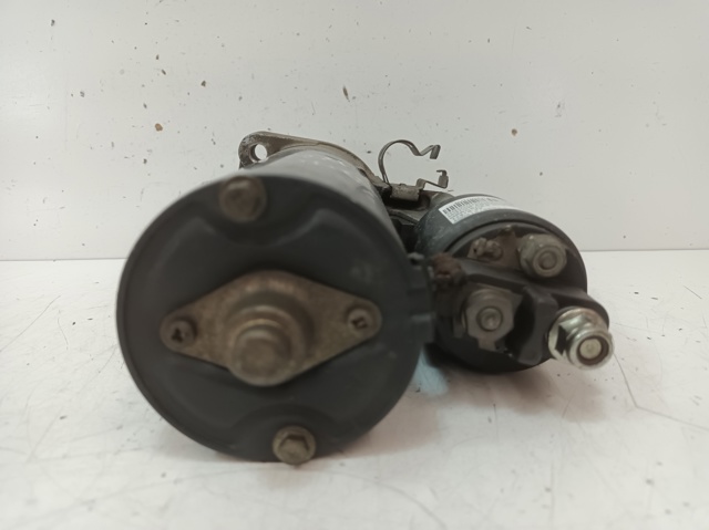 A0051516501 Mercedes
