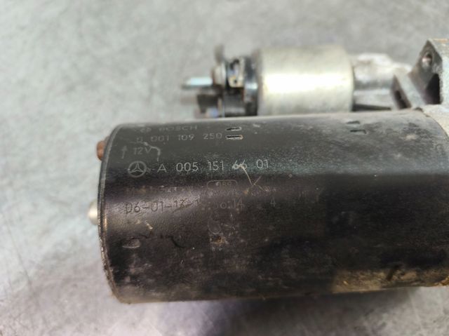 A0051516601 Mercedes