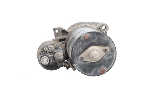 Motor de arranco A0051516601 MERCEDES