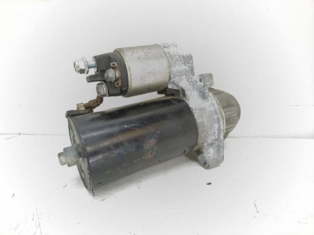 Motor de arranco A0061512501 MERCEDES