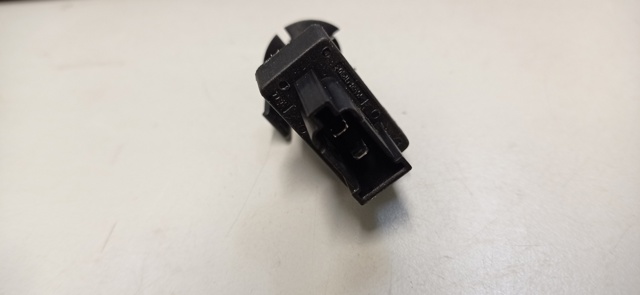 Sensor de ativação de embraiagem A0065451014 MERCEDES