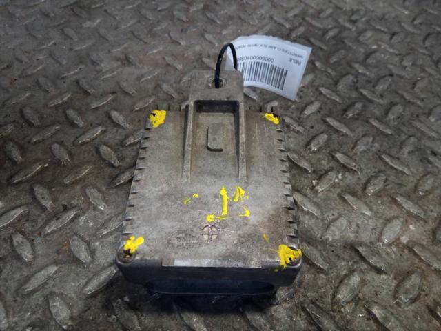 Regulador de revoluções de ventilador de esfriamento (unidade de controlo) A0275458132 MERCEDES