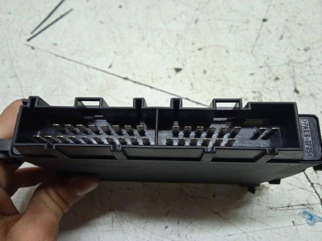 Módulo de direção (Centralina eletrônica) de motor A0295456132 MERCEDES