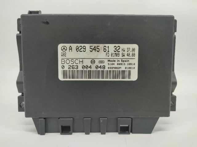Módulo de direção (Centralina eletrônica) de motor A0295456132 MERCEDES