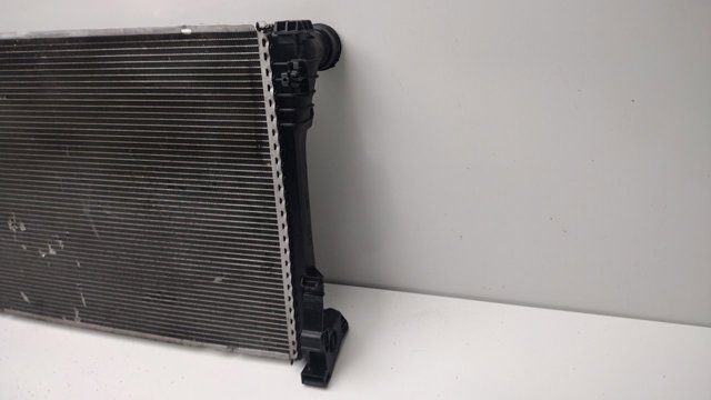 Radiador de esfriamento de motor A0995002703 MERCEDES