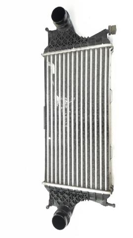 Radiador de intercooler A0995002800 MERCEDES