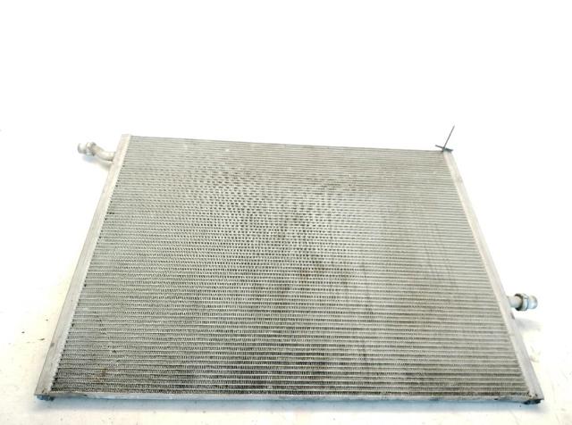 Radiador de esfriamento de motor adicional A0995003500 MERCEDES