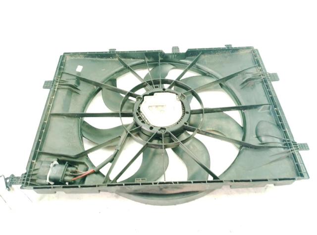 Difusor do radiador de esfriamento, montado com motor e roda de aletas A0999061800 MERCEDES