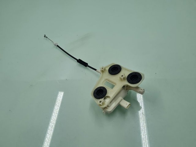 A0999068600 Mercedes