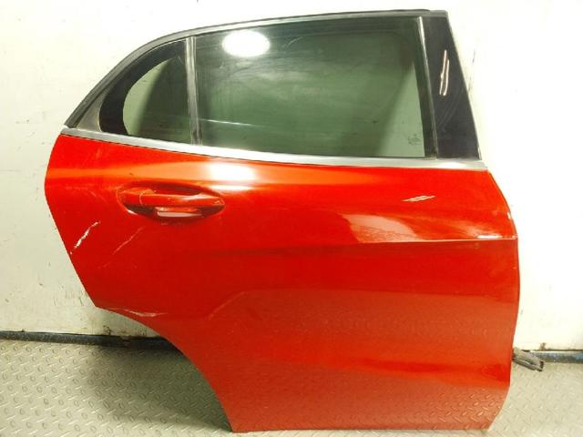 Porta traseira direita A1567300205 MERCEDES