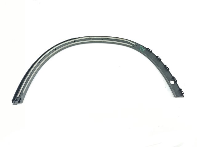 A1568851200 Mercedes