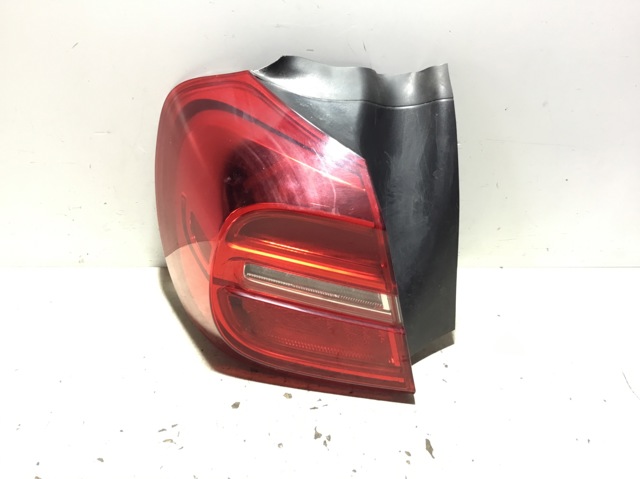 A1569061958 Mercedes