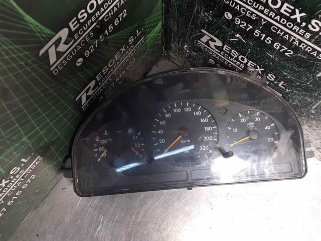 Painel de instrumentos (quadro de instrumentos) A1635403011 MERCEDES
