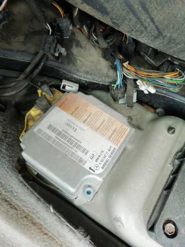 Módulo processador de controlo da bolsa de ar (Centralina eletrônica AIRBAG) A1635422718 MERCEDES