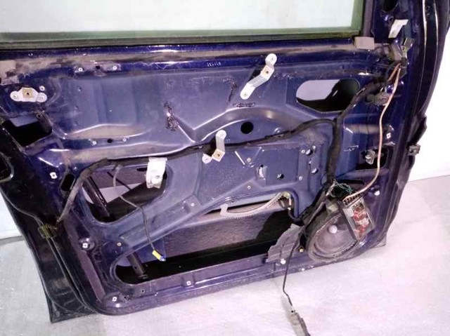 Mecanismo de acionamento de vidro da porta dianteira esquerda A1637201146 MERCEDES