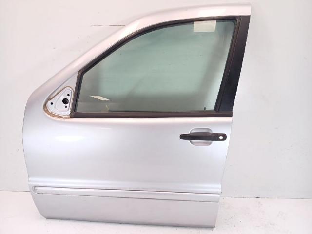 Porta dianteira esquerda A1637201505 MERCEDES