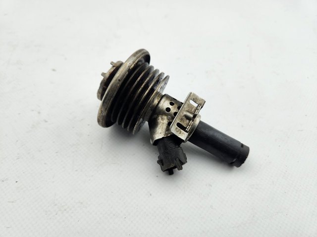Injetor de injeção AD BLUE A1644900513 MERCEDES