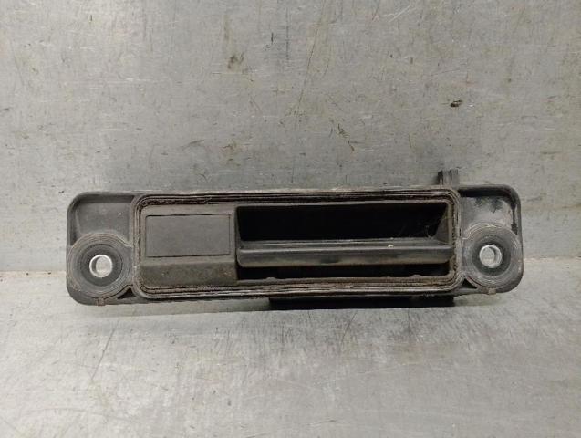 Puxador externo de tampa de porta-malas (de 3ª/5ª porta traseira) A1647400493 MERCEDES