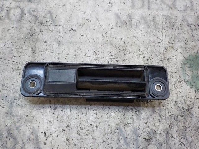 Puxador externo de tampa de porta-malas (de 3ª/5ª porta traseira) A1647400493 MERCEDES