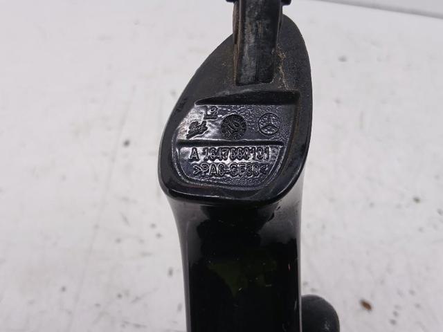 A1647660101 Mercedes