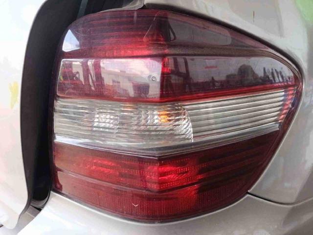 Lanterna traseira direita A1649061000 MERCEDES