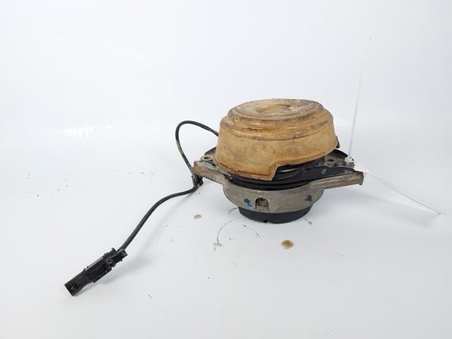 Coxim (suporte) esquerdo de motor A1662406817 MERCEDES