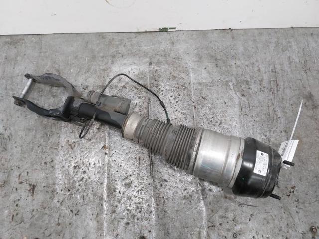 Amortecedor dianteiro direito A1663205266 MERCEDES