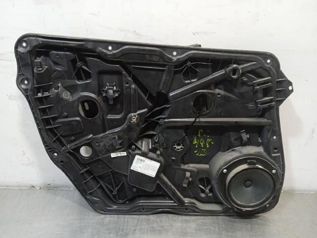 Mecanismo de acionamento de vidro da porta dianteira esquerda A1667200179 MERCEDES