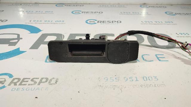 Puxador externo de tampa de porta-malas (de 3ª/5ª porta traseira) A1667500993 MERCEDES