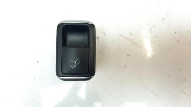 A1668707610 Mercedes