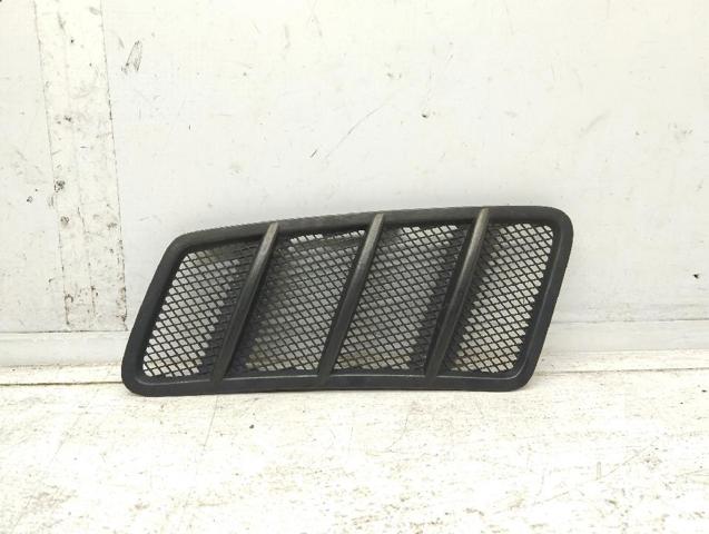 Grelha da capota A1668800105 MERCEDES