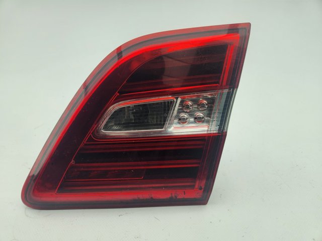 Lanterna traseira direita interna A1669068501 MERCEDES