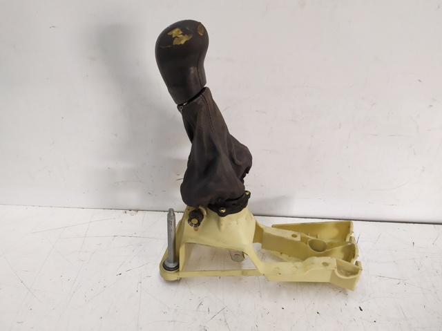 Preço da peça  A  hatchback