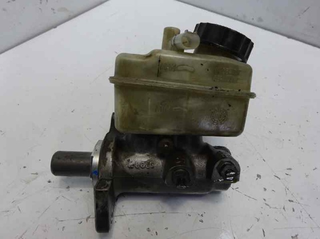 Tanque de cilindro mestre do freio (de fluido de freio) A1684300302 MERCEDES